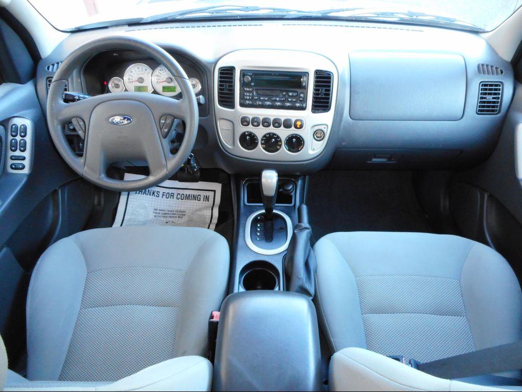 used 2006 Ford Escape Hybrid car, priced at $5,995