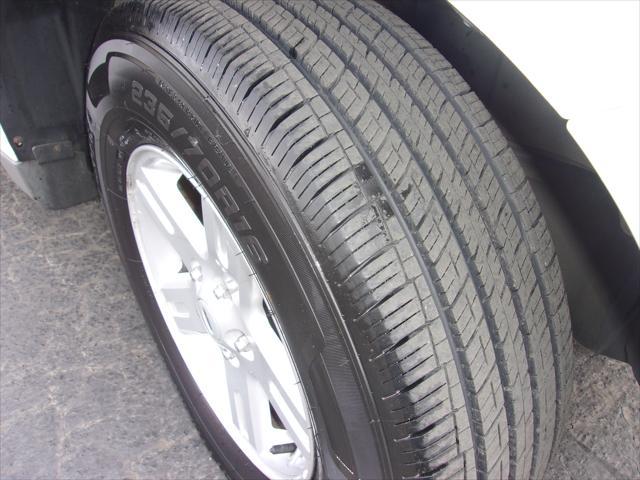 used 2009 Ford Escape Hybrid car, priced at $8,995