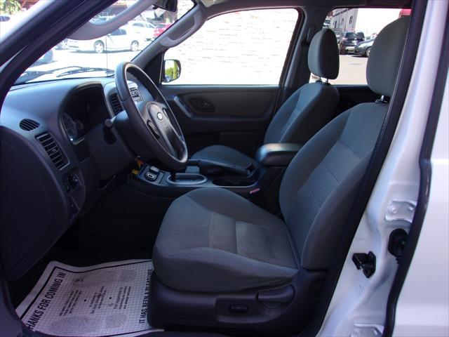 used 2007 Ford Escape Hybrid car, priced at $5,995