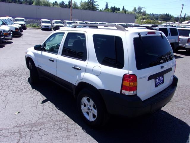 used 2007 Ford Escape Hybrid car, priced at $5,995