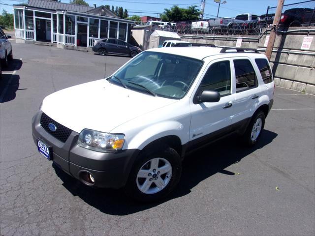 used 2007 Ford Escape Hybrid car, priced at $5,995