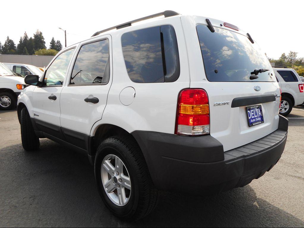 used 2007 Ford Escape Hybrid car, priced at $9,995