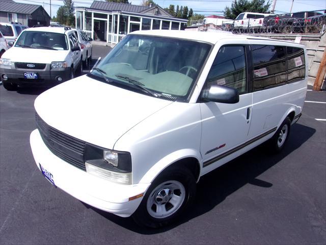 used 1998 Chevrolet Astro car, priced at $11,995