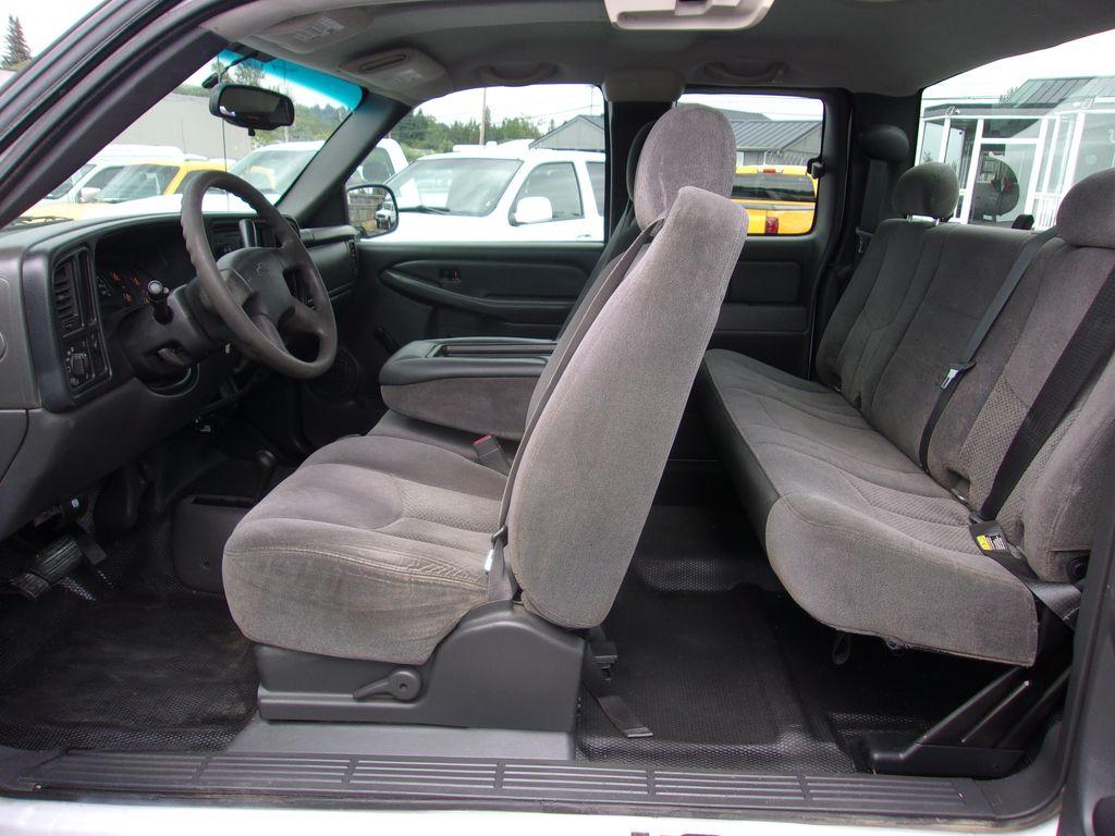 used 2006 Chevrolet Silverado 1500 car, priced at $11,995