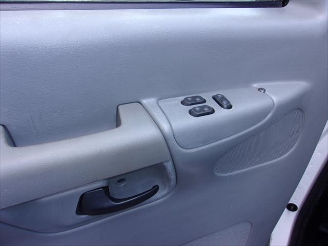 used 2006 Ford E350 Super Duty car, priced at $15,995
