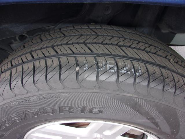 used 2007 Ford Escape Hybrid car, priced at $5,995