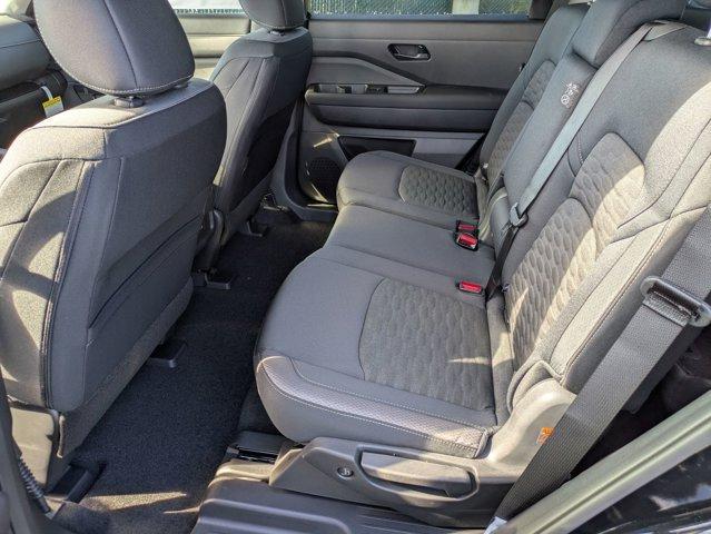 new 2025 Nissan Pathfinder car, priced at $41,880