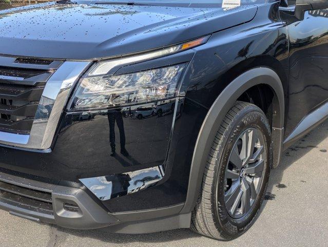 new 2025 Nissan Pathfinder car, priced at $41,880