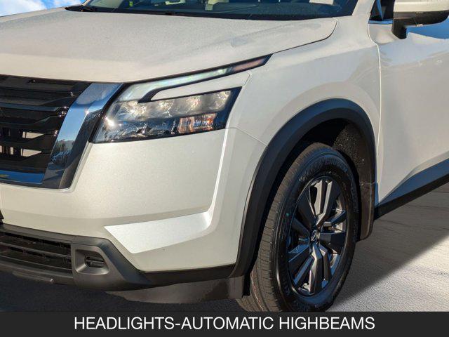 new 2025 Nissan Pathfinder car, priced at $42,340