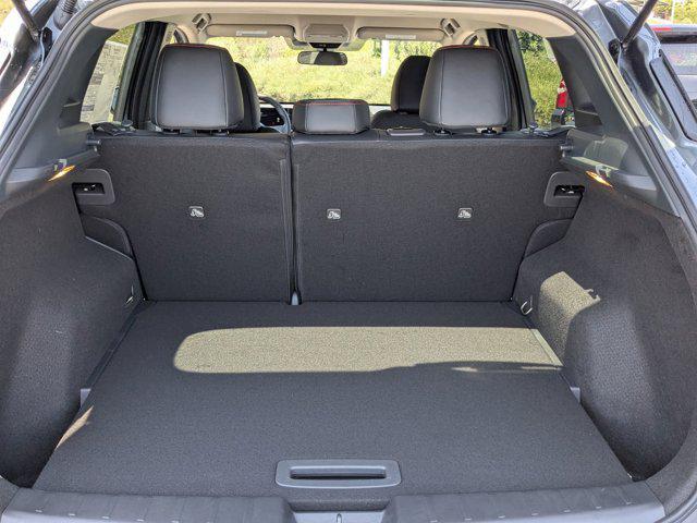 new 2025 Nissan Kicks car, priced at $28,450