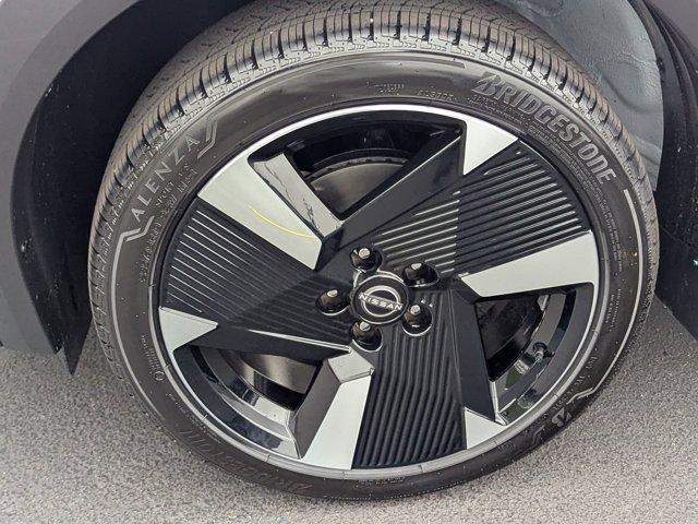 new 2025 Nissan Kicks car, priced at $26,956