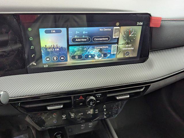 new 2025 Nissan Kicks car, priced at $28,900