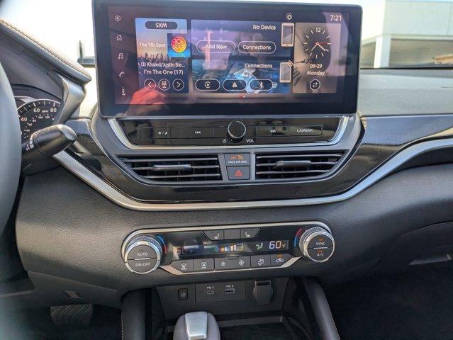 new 2025 Nissan Altima car, priced at $34,290