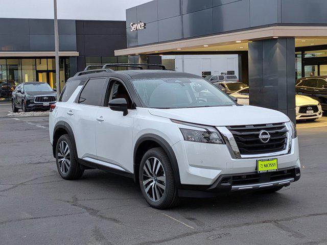 new 2025 Nissan Pathfinder car, priced at $54,510