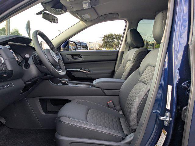 new 2025 Nissan Pathfinder car, priced at $41,775