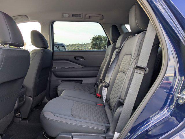 new 2025 Nissan Pathfinder car, priced at $41,775