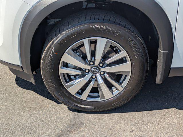 new 2025 Nissan Pathfinder car, priced at $45,410