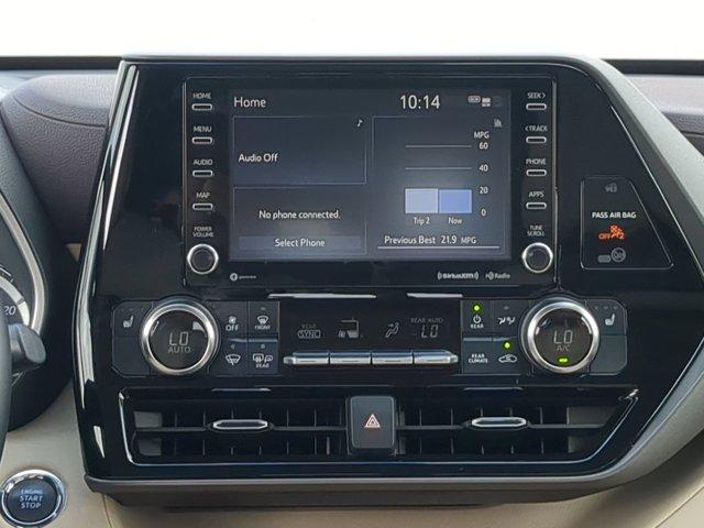 used 2022 Toyota Highlander car