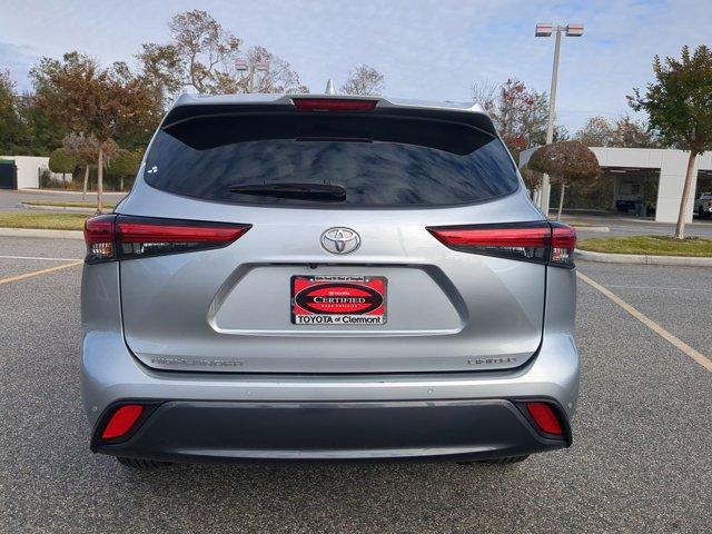 used 2022 Toyota Highlander car