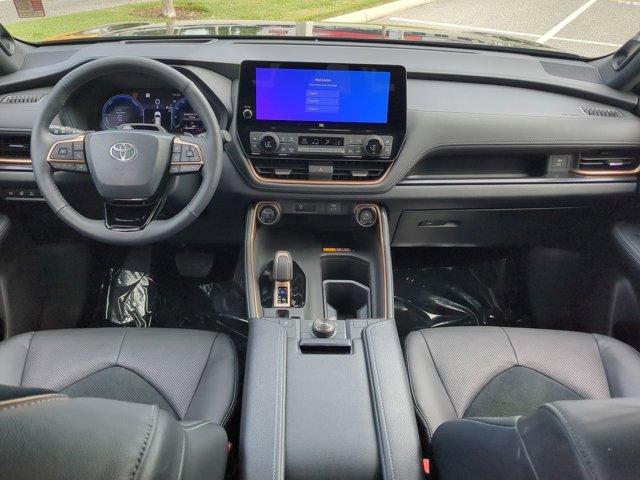 used 2024 Toyota Grand Highlander car