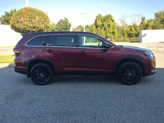 used 2019 Toyota Highlander car