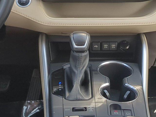 used 2021 Toyota Highlander car