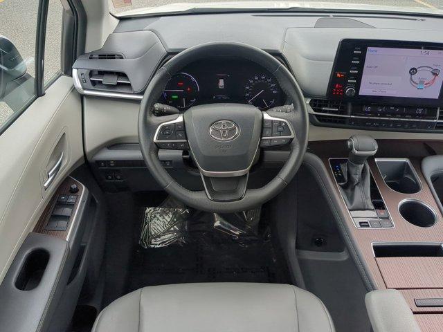 used 2021 Toyota Sienna car