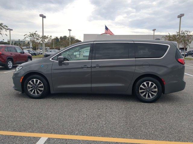 used 2022 Chrysler Pacifica car, priced at $17,877