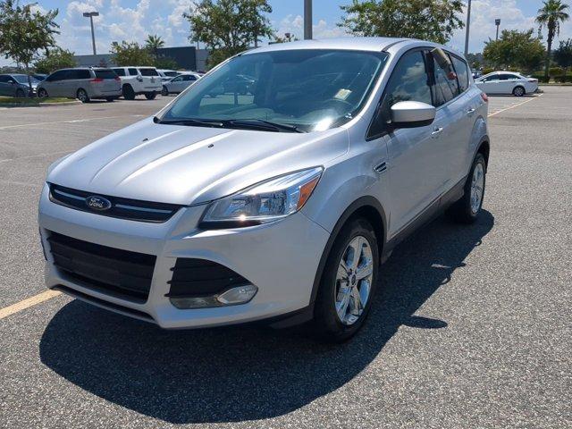 used 2015 Ford Escape car