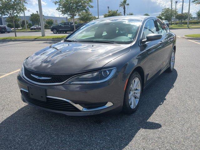 used 2015 Chrysler 200 car