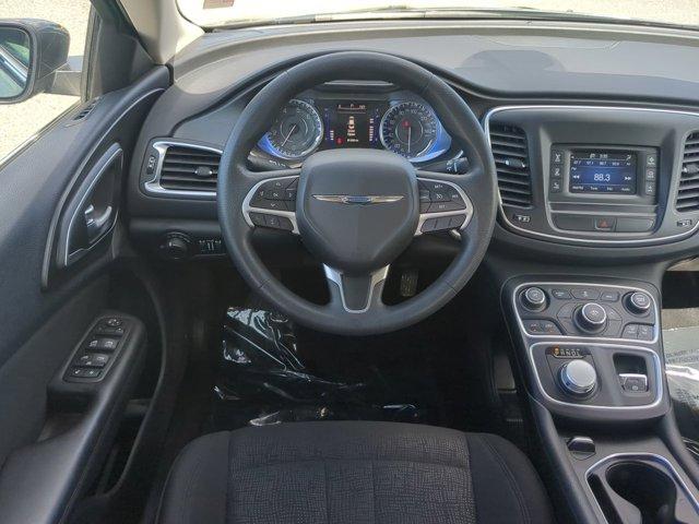 used 2015 Chrysler 200 car