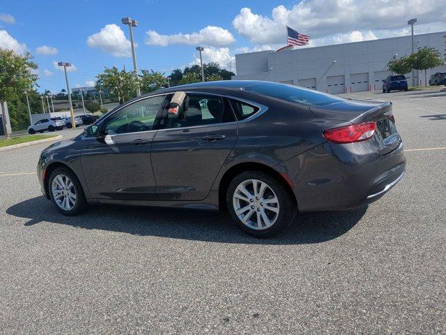 used 2015 Chrysler 200 car