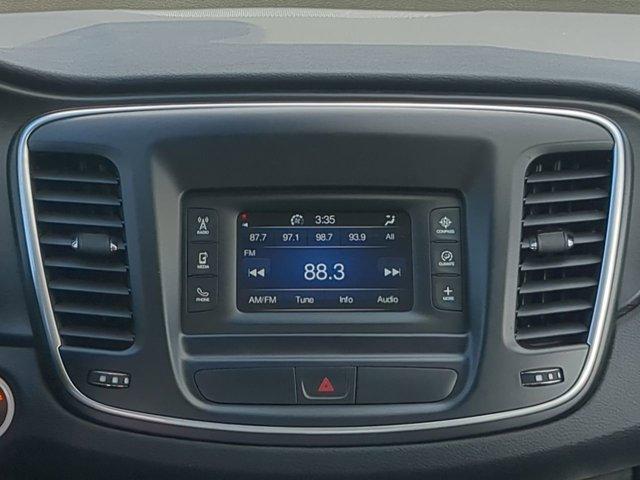 used 2015 Chrysler 200 car