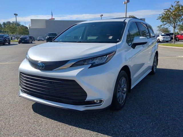 used 2022 Toyota Sienna car