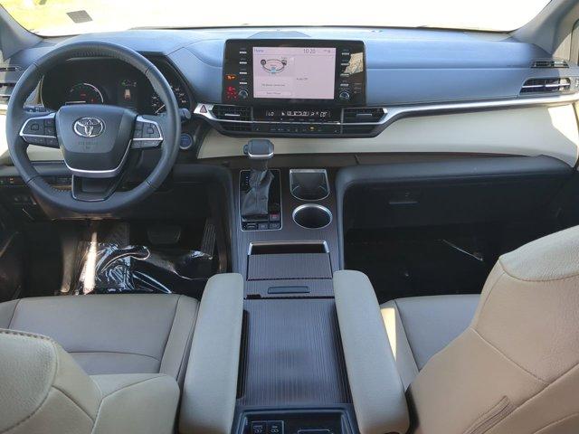 used 2022 Toyota Sienna car