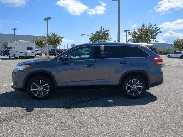 used 2019 Toyota Highlander car