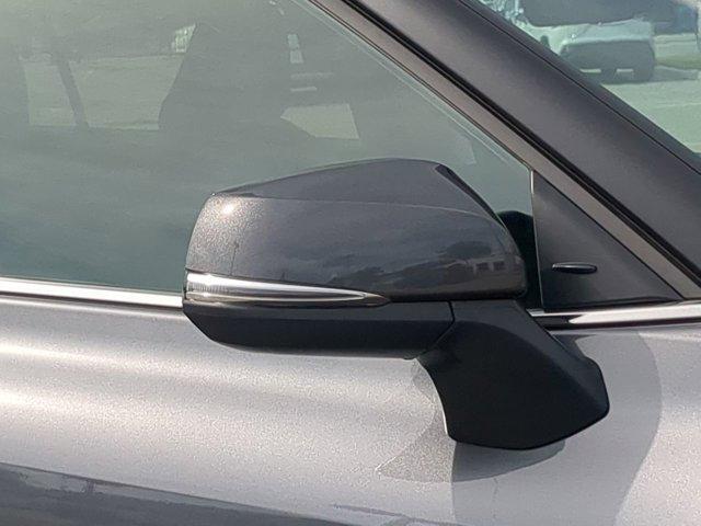 used 2024 Toyota Highlander car