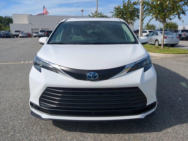 new 2025 Toyota Sienna car, priced at $43,039