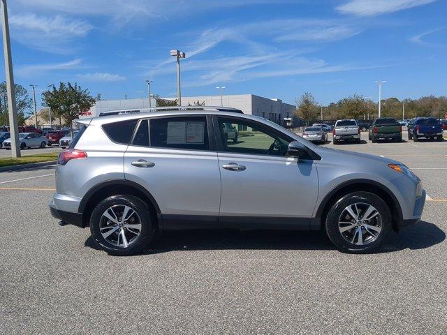 used 2018 Toyota RAV4 car