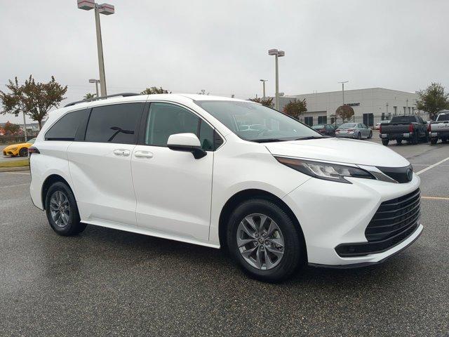 used 2022 Toyota Sienna car