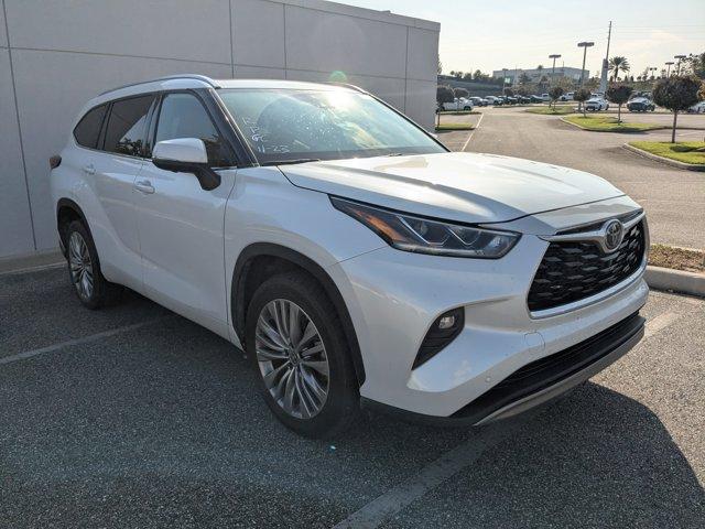 used 2023 Toyota Highlander car, priced at $33,877