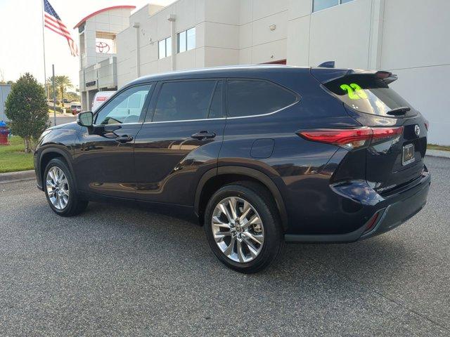 used 2023 Toyota Highlander car, priced at $34,877