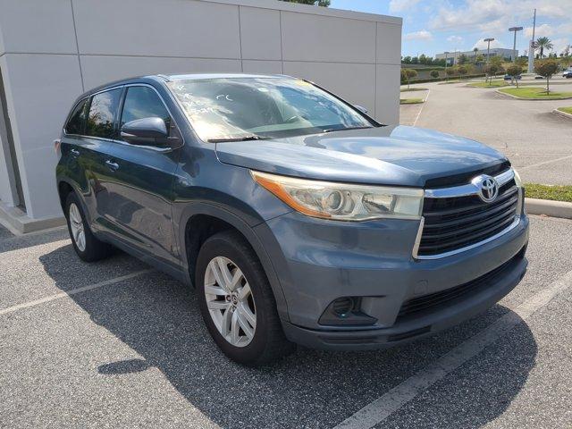 used 2016 Toyota Highlander car