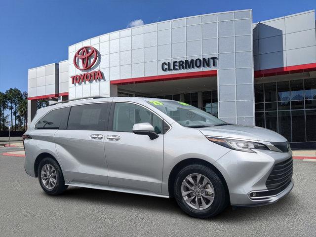 used 2023 Toyota Sienna car