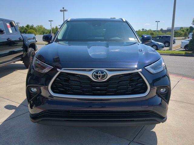 new 2025 Toyota Highlander car, priced at $45,119