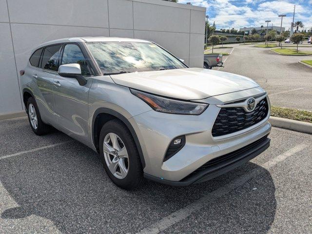 used 2022 Toyota Highlander car