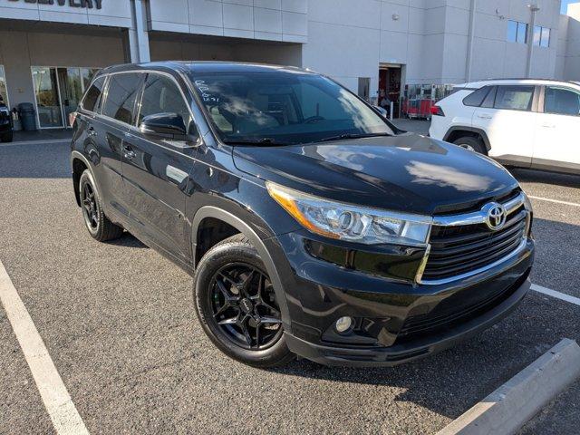 used 2015 Toyota Highlander car