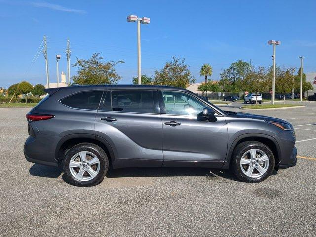 used 2021 Toyota Highlander car