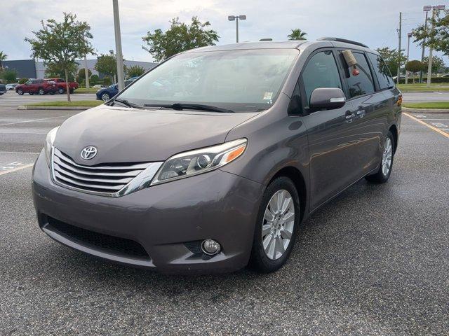 used 2017 Toyota Sienna car
