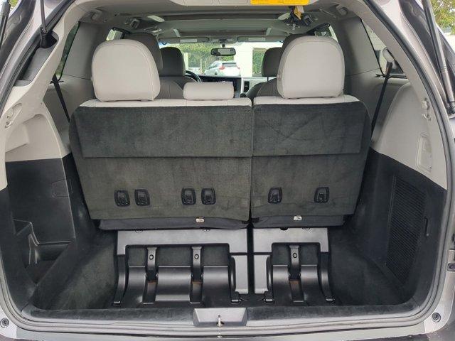 used 2017 Toyota Sienna car
